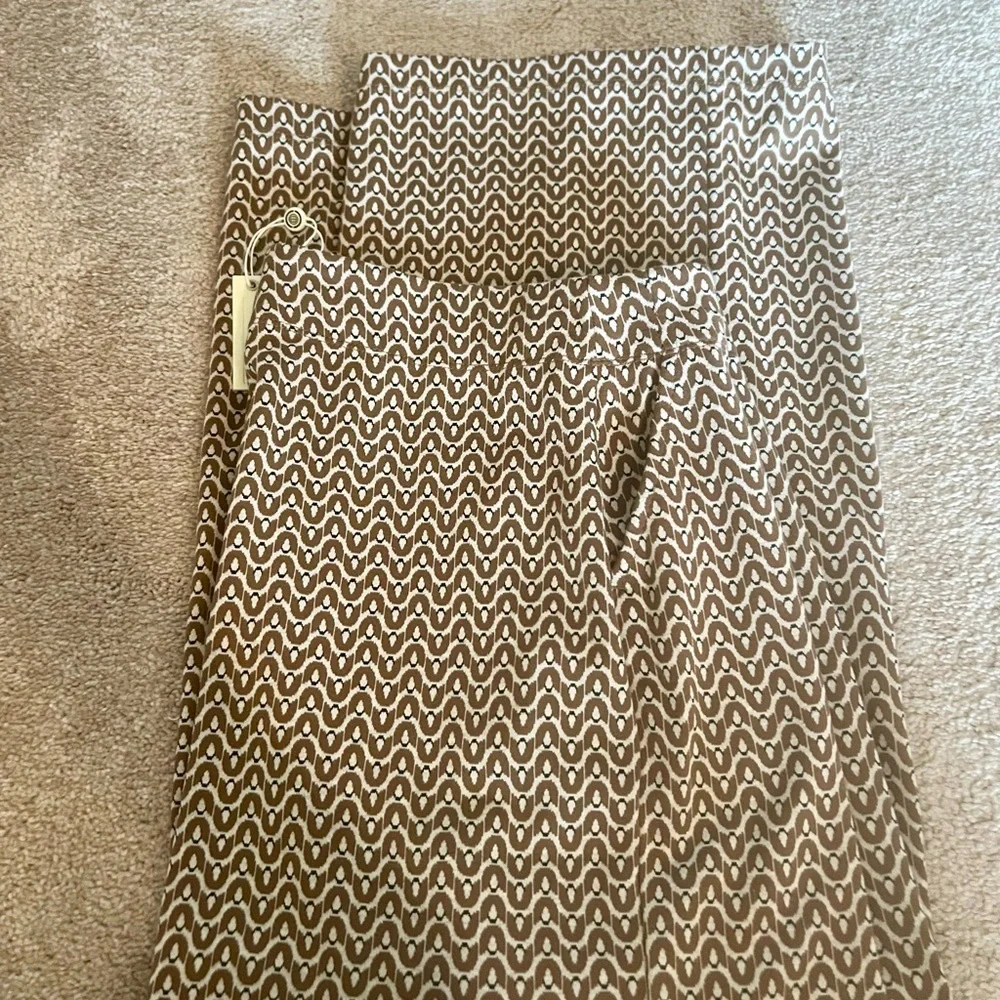 NWT Max Studio Brown Patterned Wide Leg Cropped Pants - Picture 6 of 6